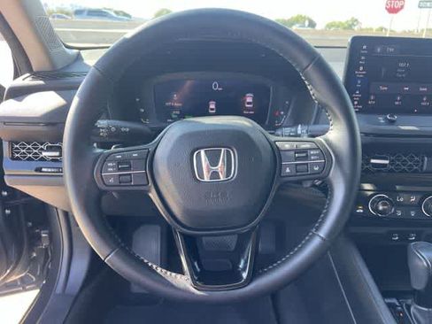 Used 2024 Honda Accord EX-L image 17