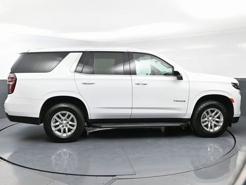 Used 2022 Chevrolet Tahoe LS w/ Driver Alert Package image 8