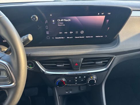 Used 2025 Buick Encore GX Preferred image 17