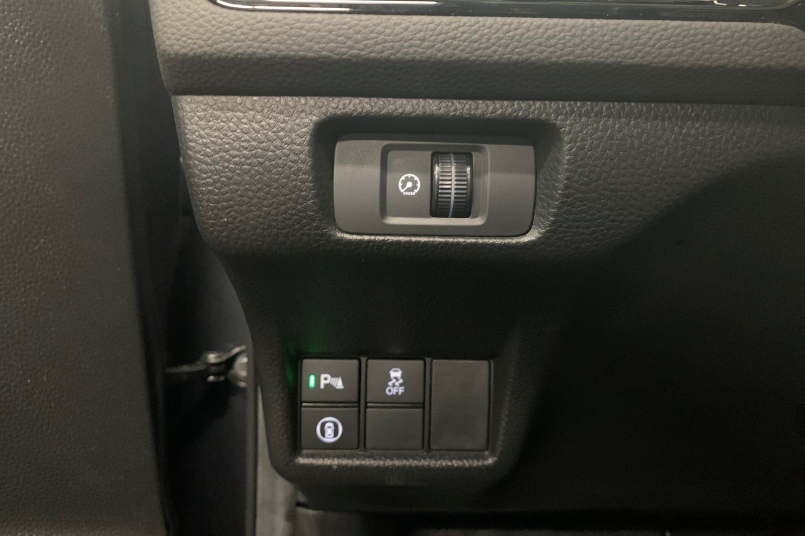 Certified 2024 Honda Civic Touring image 30