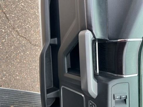 Used 2019 Ford F150 Platinum w/ Equipment Group 701A Luxury image 9