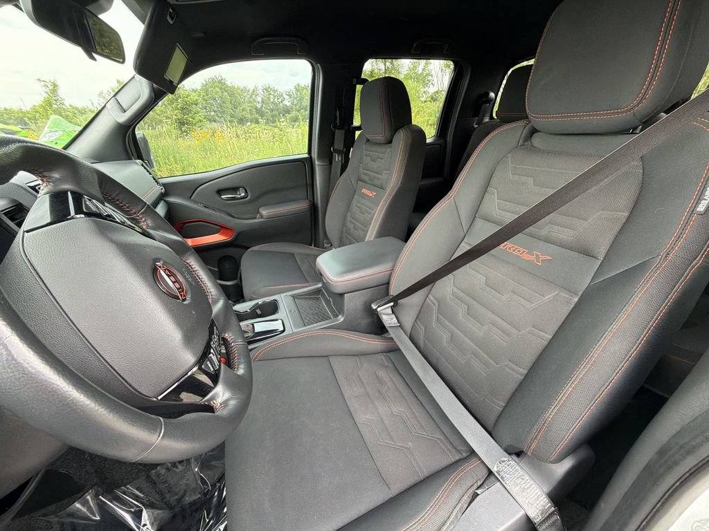 Certified 2022 Nissan Frontier Pro-X RWD image 13