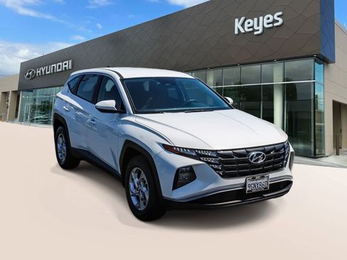Certified 2023 Hyundai Tucson SE AWD/4WD image 3