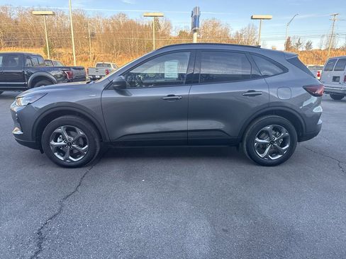 New 2026 Ford Escape ST-Line w/ Cold Weather Package AWD/4WD image 3