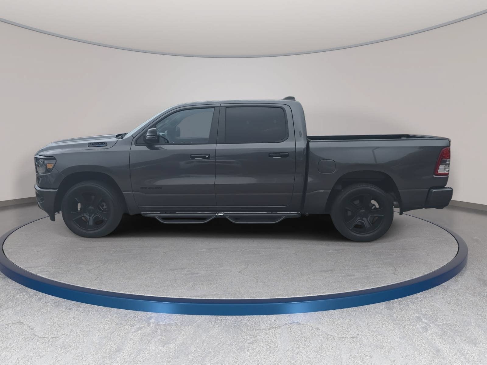 Used 2024 RAM 1500 Big Horn AWD/4WD image 8