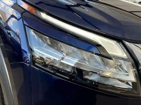 Certified 2022 Nissan Pathfinder Platinum w/ Lighting Package (N93) image 26