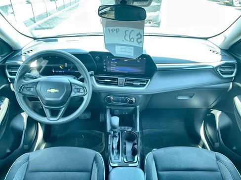 Certified 2024 Chevrolet TrailBlazer LS AWD/4WD image 19