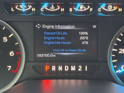 Used 2015 Ford F150 XLT w/ Equipment Group 302A Luxury AWD/4WD image 18