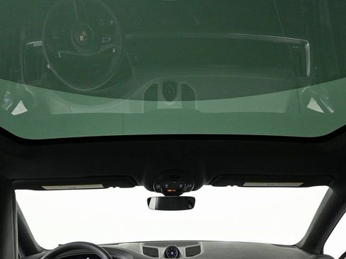 New 2026 Porsche Cayenne Coupe image 23