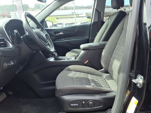 Used 2024 Chevrolet Equinox LT image 5