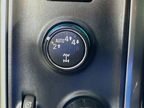 Used 2017 Chevrolet Silverado 1500 LT w/ All Star Edition image 38