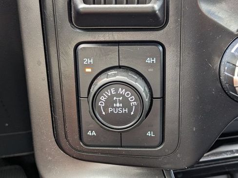 Used 2024 Ford F150 Lariat w/ Equipment Group 502A High AWD/4WD image 28
