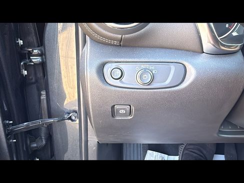 Certified 2022 Chevrolet Blazer LT image 21