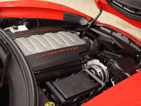 Used 2016 Chevrolet Corvette Stingray Coupe w/ 3LT Preferred Equipment Group RWD image 33