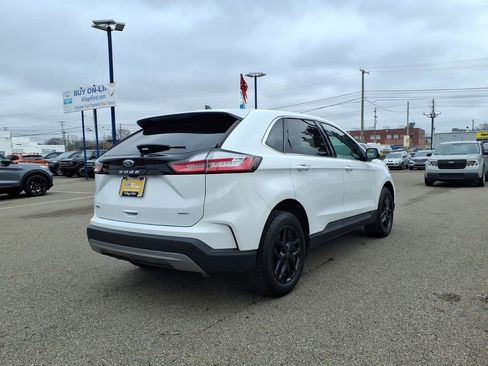 Used 2023 Ford Edge SEL w/ Convenience Package image 6