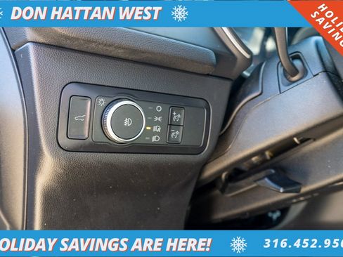 Used 2022 Ford Escape SEL image 18