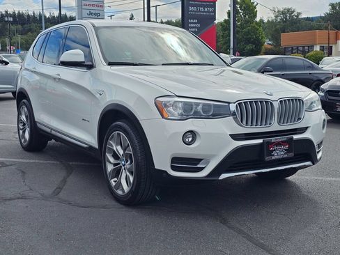 Used 2017 BMW X3 xDrive28i AWD/4WD image 7