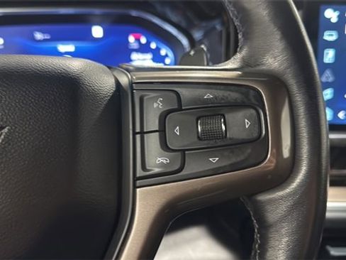 Used 2022 Chevrolet Silverado 1500 High Country image 17