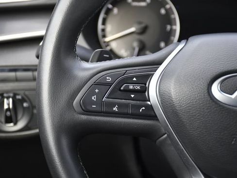 Used 2025 INFINITI QX50 Luxe AWD/4WD image 8
