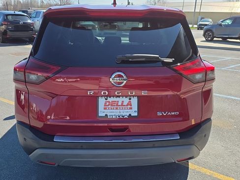 Used 2021 Nissan Rogue SV AWD/4WD image 4