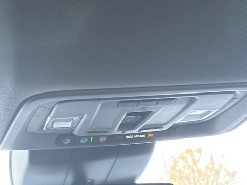 Used 2022 GMC Sierra 1500 Elevation w/ Elevation Premium Package image 7