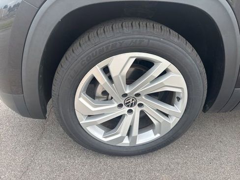 Used 2022 Volkswagen Atlas SE FWD image 9