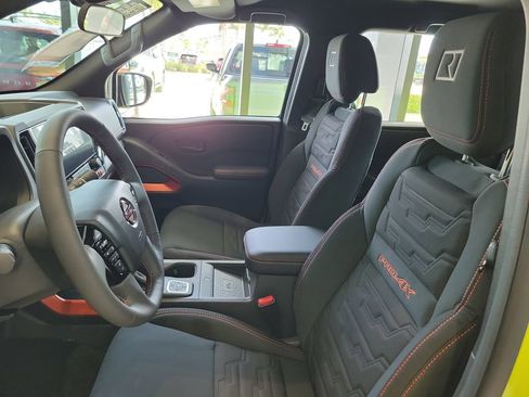 New 2026 Nissan Frontier PRO-4X w/ Pro-4x Convenience Package AWD/4WD image 9