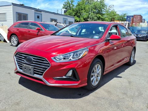 Used 2018 Hyundai Sonata SE FWD image 3