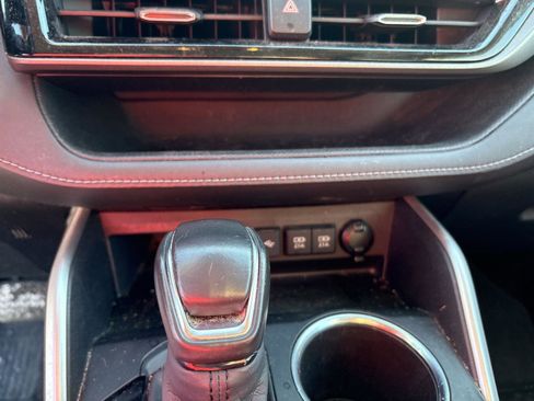 Certified 2020 Toyota Highlander XLE image 17