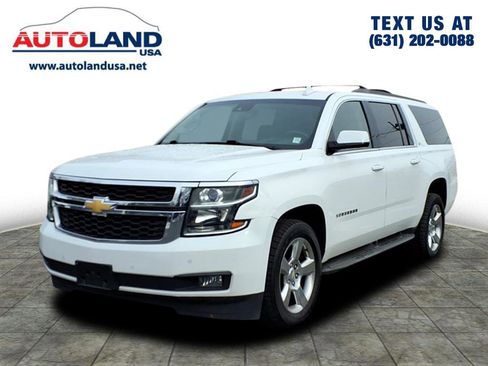Used 2016 Chevrolet Suburban LT image 1