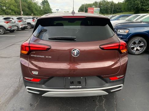 Used 2023 Buick Encore GX Preferred w/ Cold Weather Comfort Package FWD image 4