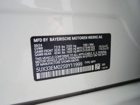 Certified 2025 BMW X7 M60i image 35