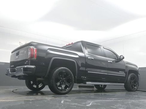 Used 2017 GMC Sierra 1500 SLT w/ SLT Premium Package image 32