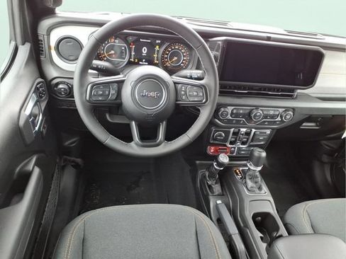 New 2026 Jeep Gladiator Mojave AWD/4WD image 14