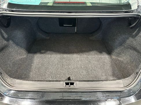 Used 2016 Chrysler 200 C FWD image 29