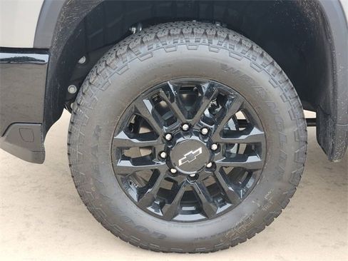 New 2026 Chevrolet Silverado 2500 LT w/ Trail Boss Package AWD/4WD image 18