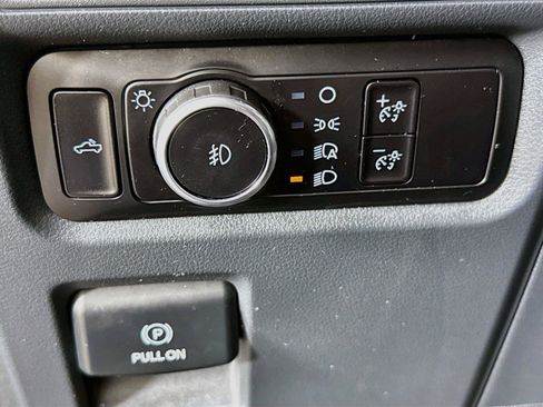 Used 2023 Ford F150 XL w/ STX Appearance Package AWD/4WD image 9