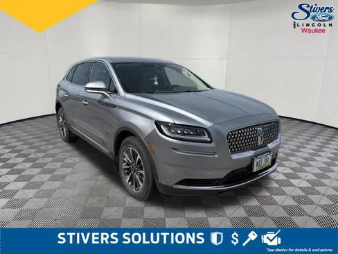 Certified 2023 Lincoln Nautilus AWD w/ Premium Package image 3