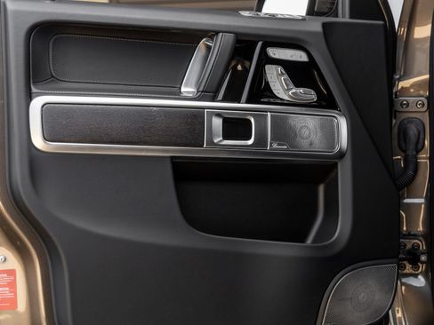 Used 2025 Mercedes-Benz G 550 image 20
