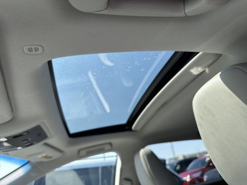 Used 2017 Lexus RX 350 AWD w/ Premium Package image 21