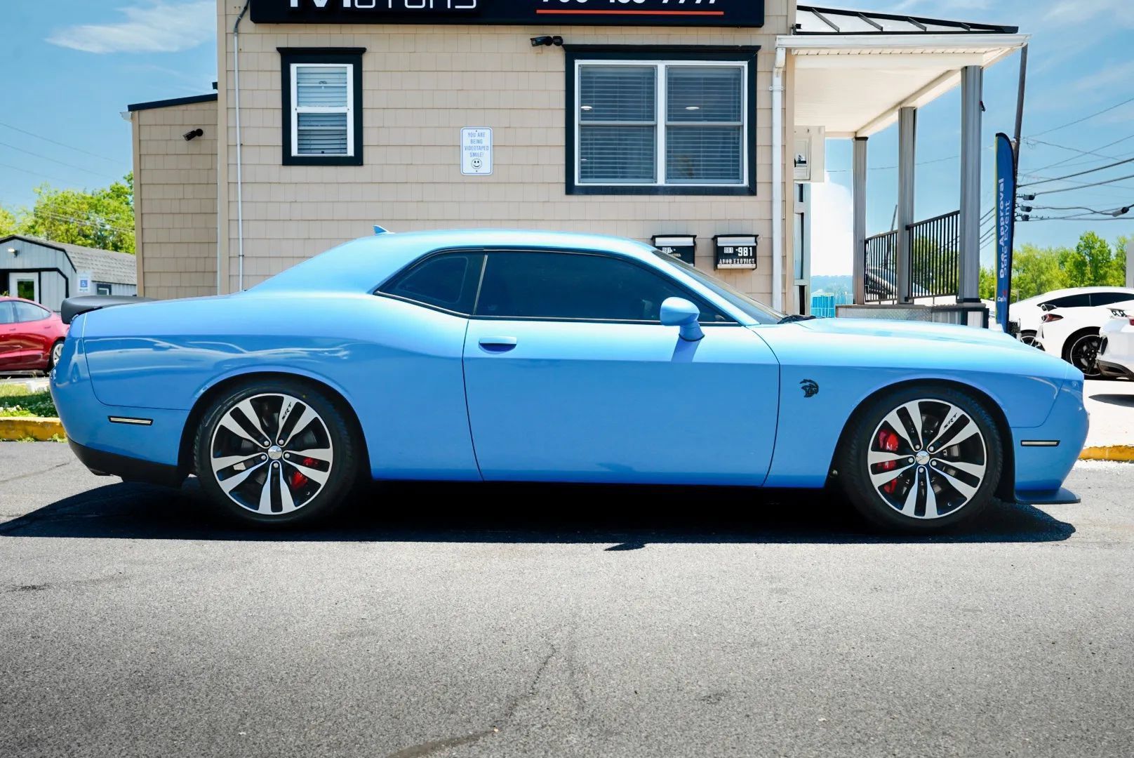 Used 2023 Dodge Challenger SRT Hellcat w/ Driver Convenience Group RWD image 4