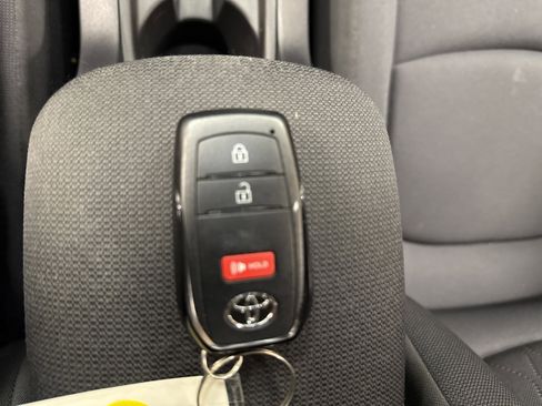 Used 2022 Toyota Corolla Cross LE w/ Black Badges Package (TMS) image 35