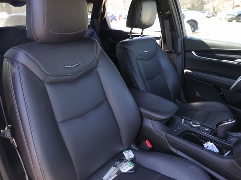 Used 2024 Cadillac XT5 Premium Luxury image 31