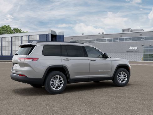 New 2026 Jeep Grand Cherokee L 4WD image 34