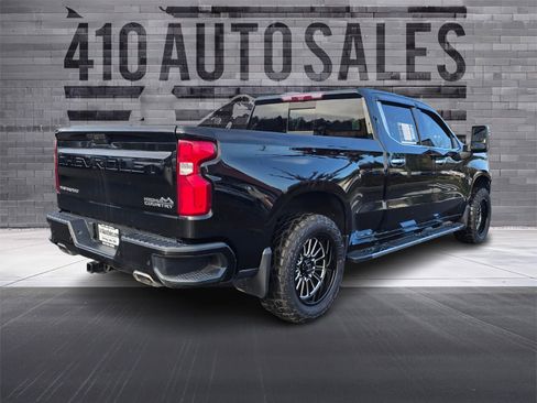 Used 2020 Chevrolet Silverado 1500 High Country w/ Technology Package AWD/4WD image 3