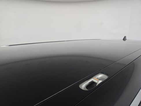 Used 2024 Rivian R1S Adventure image 13