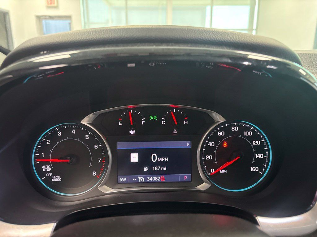 Used 2021 Chevrolet Traverse Premier AWD/4WD image 22