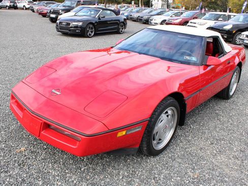 Used 1989 Chevrolet Corvette Convertible image 11