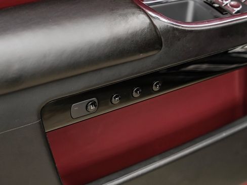 Used 2014 Rolls-Royce Ghost image 60