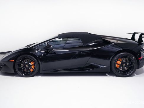 Used 2019 Lamborghini Huracan LP 580-2 RWD image 5